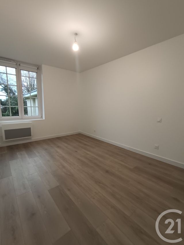 Appartement F3 à louer - 3 pièces - 94.0 m2 - BOULOGNE SUR MER - 62 - NORD-PAS-DE-CALAIS - Century 21 Transimmo