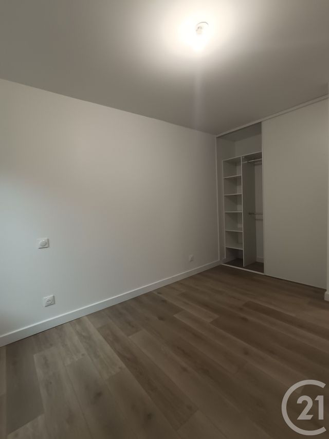 Appartement F3 à louer - 3 pièces - 94.0 m2 - BOULOGNE SUR MER - 62 - NORD-PAS-DE-CALAIS - Century 21 Transimmo