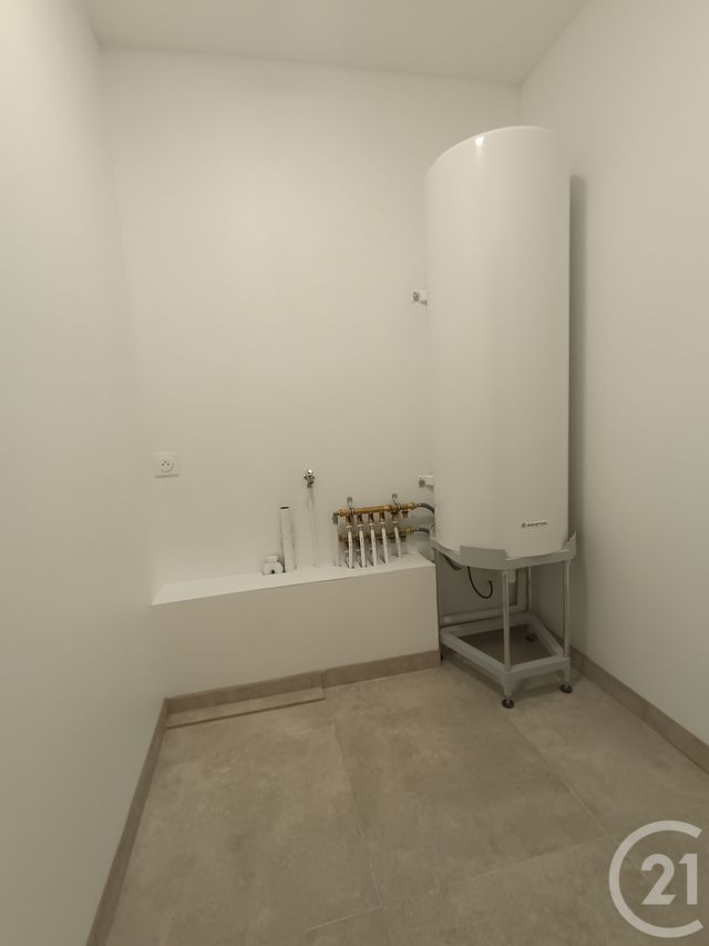 Appartement F3 à louer - 3 pièces - 94.0 m2 - BOULOGNE SUR MER - 62 - NORD-PAS-DE-CALAIS - Century 21 Transimmo