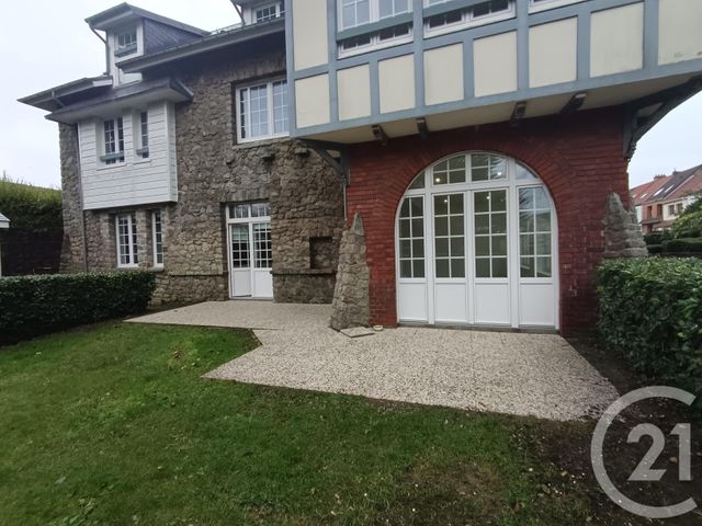 Appartement F3 à louer - 3 pièces - 94.0 m2 - BOULOGNE SUR MER - 62 - NORD-PAS-DE-CALAIS - Century 21 Transimmo