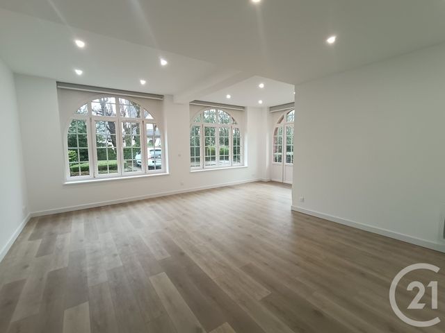 Appartement F3 à louer - 3 pièces - 94.0 m2 - BOULOGNE SUR MER - 62 - NORD-PAS-DE-CALAIS - Century 21 Transimmo