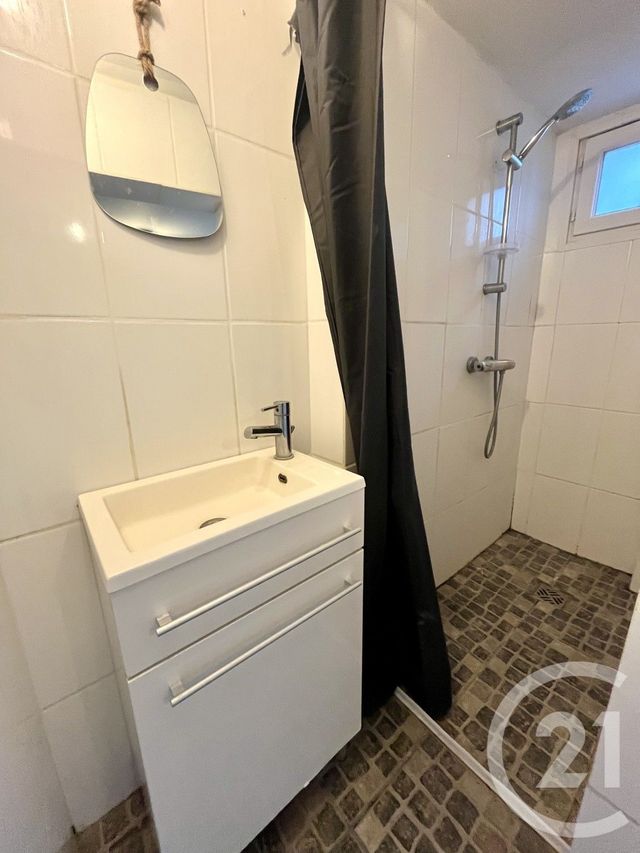Appartement à vendre - 3 pièces - 50.0 m2 - ST LEONARD - 62 - NORD-PAS-DE-CALAIS - Century 21 Transimmo