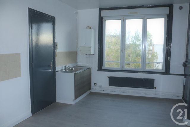 Appartement à louer - 2 pièces - 34.0 m2 - BOULOGNE SUR MER - 62 - NORD-PAS-DE-CALAIS - Century 21 Transimmo