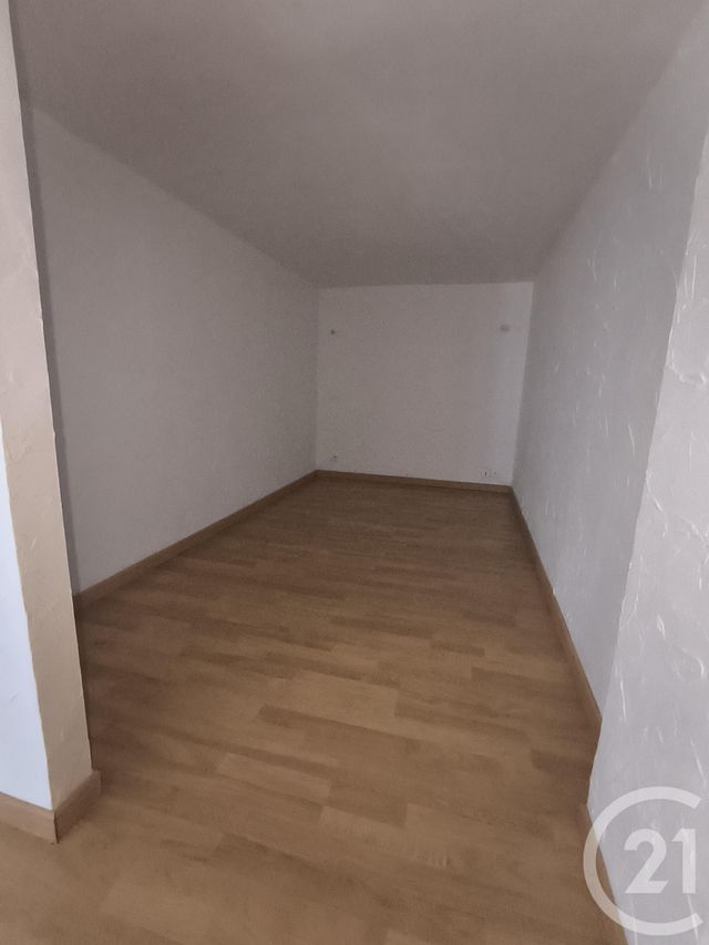 Appartement à louer - 2 pièces - 50.0 m2 - BOULOGNE SUR MER - 62 - NORD-PAS-DE-CALAIS - Century 21 Transimmo