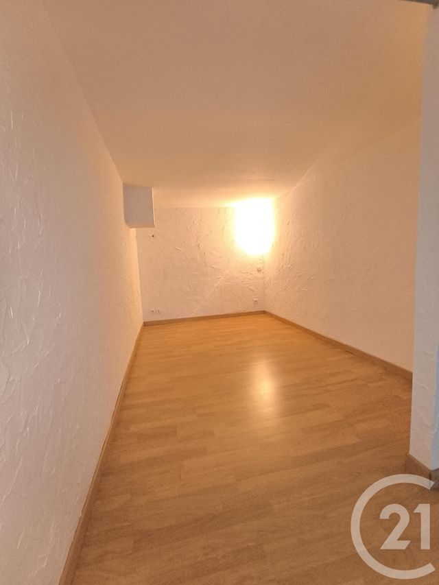 Appartement à louer - 2 pièces - 50.0 m2 - BOULOGNE SUR MER - 62 - NORD-PAS-DE-CALAIS - Century 21 Transimmo