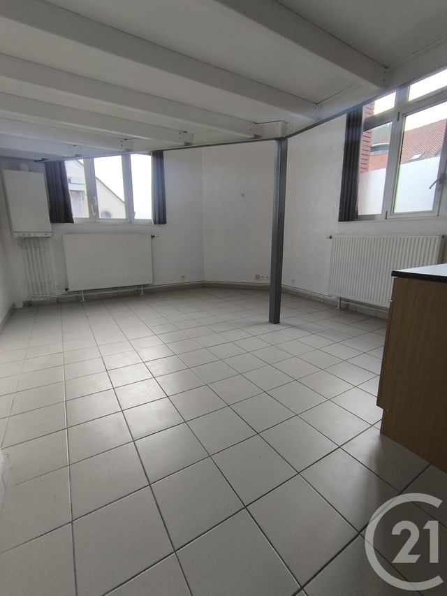 Appartement à louer - 2 pièces - 40.52 m2 - BOULOGNE SUR MER - 62 - NORD-PAS-DE-CALAIS - Century 21 Transimmo