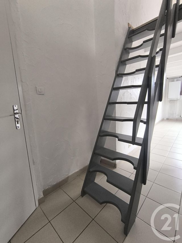 Appartement à louer - 2 pièces - 40.52 m2 - BOULOGNE SUR MER - 62 - NORD-PAS-DE-CALAIS - Century 21 Transimmo