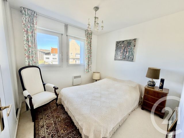 Appartement F4 à vendre - 6 pièces - 130.0 m2 - BOULOGNE SUR MER - 62 - NORD-PAS-DE-CALAIS - Century 21 Transimmo