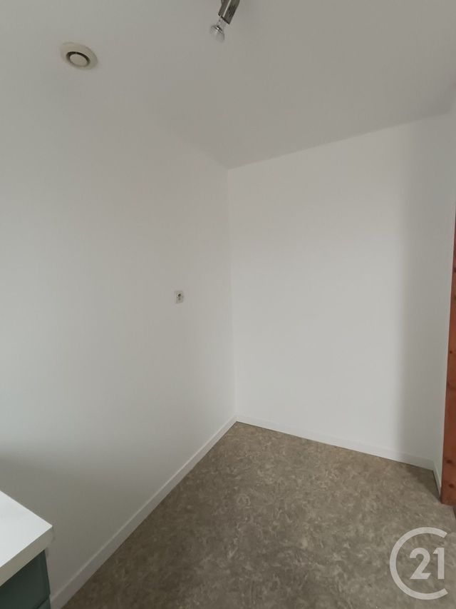 Appartement F2 à louer - 2 pièces - 31.93 m2 - BOULOGNE SUR MER - 62 - NORD-PAS-DE-CALAIS - Century 21 Transimmo