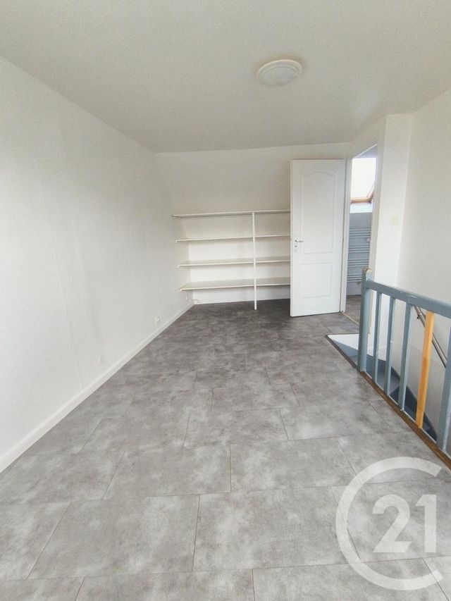 Appartement à louer - 2 pièces - 40.0 m2 - BOULOGNE SUR MER - 62 - NORD-PAS-DE-CALAIS - Century 21 Transimmo