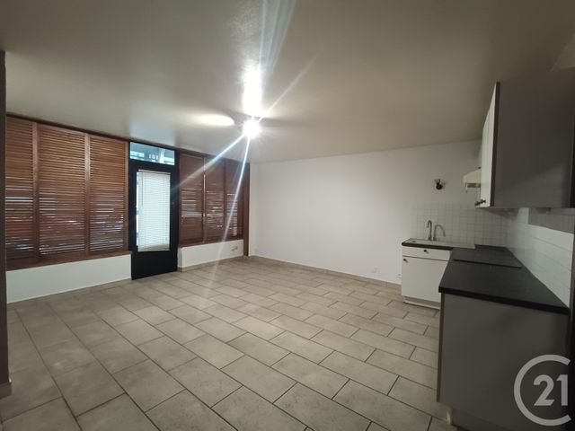 Appartement F2 à louer - 2 pièces - 58.35 m2 - BOULOGNE SUR MER - 62 - NORD-PAS-DE-CALAIS - Century 21 Transimmo