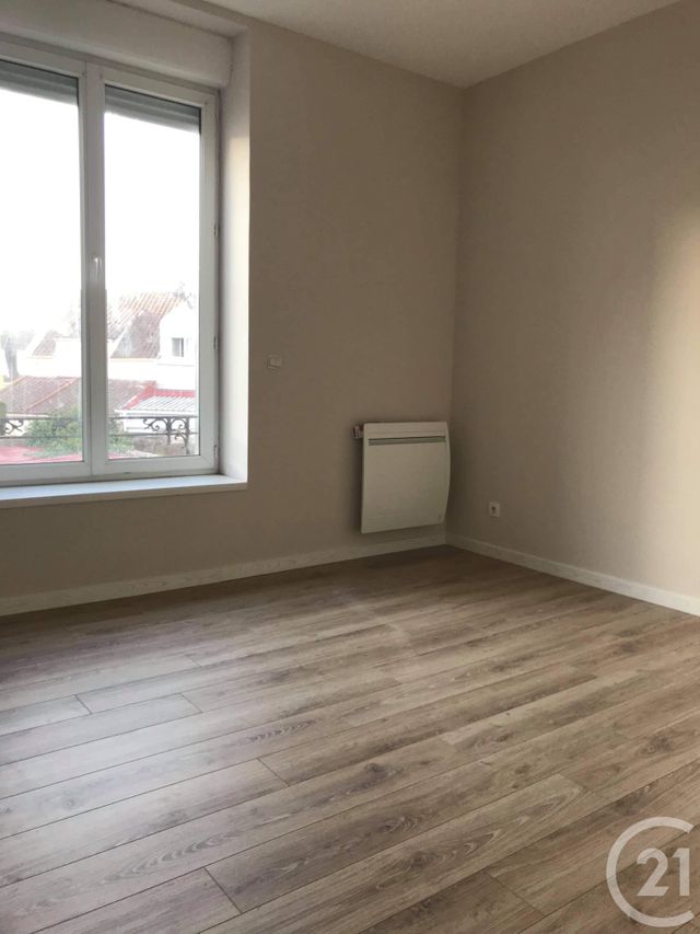 Appartement à louer - 2 pièces - 32.0 m2 - BOULOGNE SUR MER - 62 - NORD-PAS-DE-CALAIS - Century 21 Transimmo