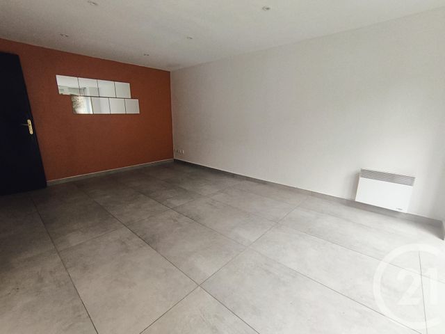Appartement F2 à louer - 2 pièces - 42.0 m2 - BOULOGNE SUR MER - 62 - NORD-PAS-DE-CALAIS - Century 21 Transimmo