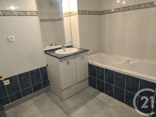 Appartement F2 à louer - 2 pièces - 42.0 m2 - BOULOGNE SUR MER - 62 - NORD-PAS-DE-CALAIS - Century 21 Transimmo