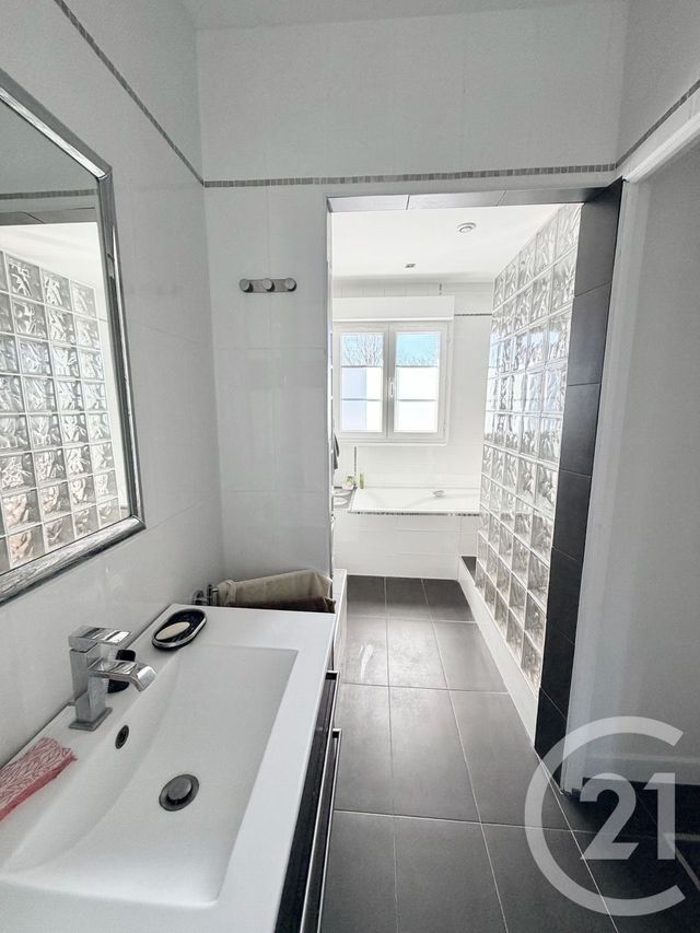 maison à vendre - 7 pièces - 211.0 m2 - CONDETTE - 62 - NORD-PAS-DE-CALAIS - Century 21 Transimmo