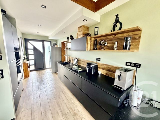 maison à vendre - 8 pièces - 202.0 m2 - ST MARTIN BOULOGNE - 62 - NORD-PAS-DE-CALAIS - Century 21 Transimmo