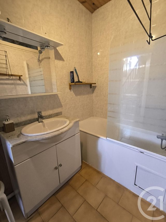 Appartement Studio à louer - 1 pièce - 35.39 m2 - BOULOGNE SUR MER - 62 - NORD-PAS-DE-CALAIS - Century 21 Transimmo
