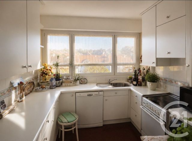 Appartement F4 à vendre - 5 pièces - 100.0 m2 - BOULOGNE SUR MER - 62 - NORD-PAS-DE-CALAIS - Century 21 Transimmo