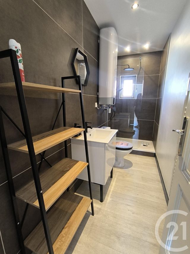 Appartement F2 à louer - 2 pièces - 43.52 m2 - OUTREAU - 62 - NORD-PAS-DE-CALAIS - Century 21 Transimmo