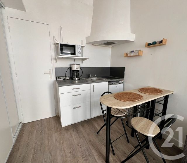 Appartement Studio à louer - 1 pièce - 14.33 m2 - BOULOGNE SUR MER - 62 - NORD-PAS-DE-CALAIS - Century 21 Transimmo