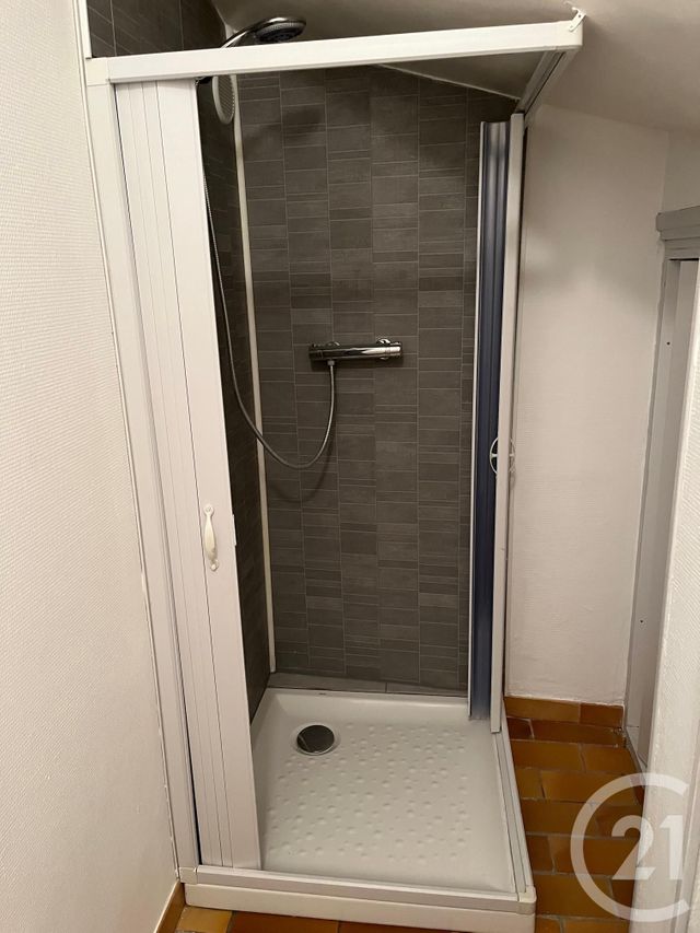 Appartement F1 à louer - 1 pièce - 29.0 m2 - BOULOGNE SUR MER - 62 - NORD-PAS-DE-CALAIS - Century 21 Transimmo