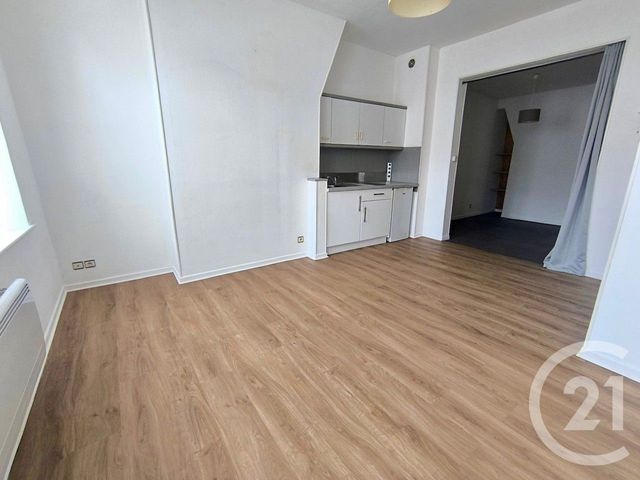 Appartement F1 à louer - 1 pièce - 29.0 m2 - BOULOGNE SUR MER - 62 - NORD-PAS-DE-CALAIS - Century 21 Transimmo