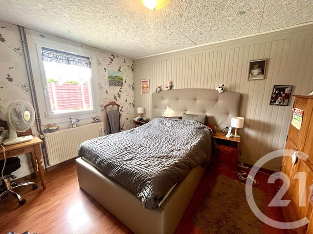 maison à vendre - 6 pièces - 129.0 m2 - PONT DE BRIQUES ST ETIENNE - 62 - NORD-PAS-DE-CALAIS - Century 21 Transimmo