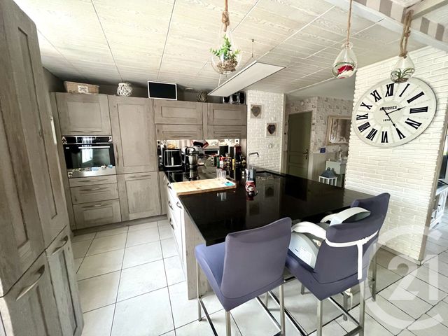 maison à vendre - 6 pièces - 129.0 m2 - PONT DE BRIQUES ST ETIENNE - 62 - NORD-PAS-DE-CALAIS - Century 21 Transimmo