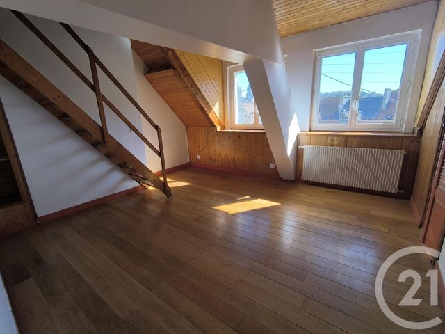 Appartement à louer - 3 pièces - 82.36 m2 - BOULOGNE SUR MER - 62 - NORD-PAS-DE-CALAIS - Century 21 Transimmo