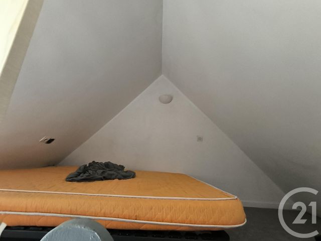 Appartement Studio à louer - 1 pièce - 17.0 m2 - OUTREAU - 62 - NORD-PAS-DE-CALAIS - Century 21 Transimmo