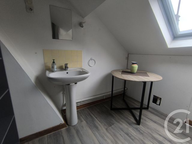 Appartement Studio à louer - 1 pièce - 25.0 m2 - BOULOGNE SUR MER - 62 - NORD-PAS-DE-CALAIS - Century 21 Transimmo