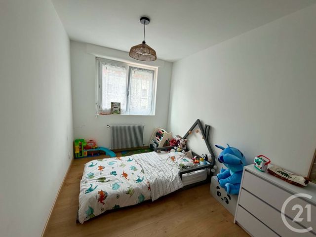 maison à vendre - 5 pièces - 118.0 m2 - ST MARTIN BOULOGNE - 62 - NORD-PAS-DE-CALAIS - Century 21 Transimmo