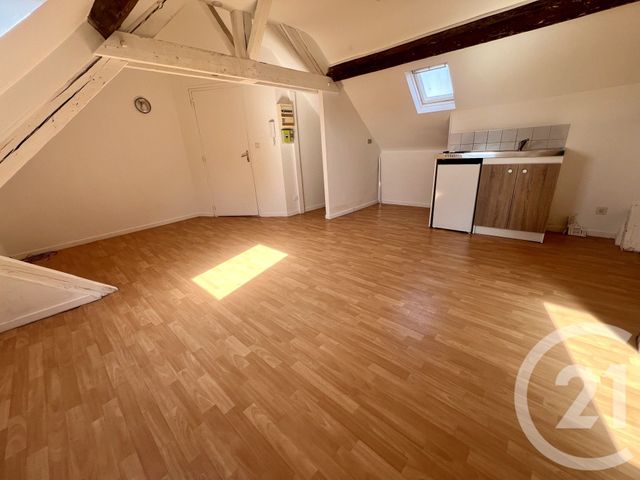 Appartement à louer - 2 pièces - 27.17 m2 - BOULOGNE SUR MER - 62 - NORD-PAS-DE-CALAIS - Century 21 Transimmo