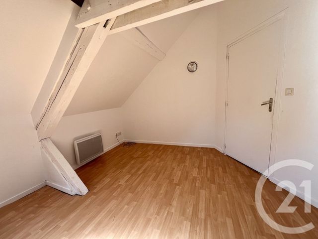 Appartement à louer - 2 pièces - 27.17 m2 - BOULOGNE SUR MER - 62 - NORD-PAS-DE-CALAIS - Century 21 Transimmo
