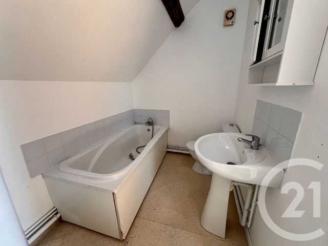 Appartement à louer - 2 pièces - 27.17 m2 - BOULOGNE SUR MER - 62 - NORD-PAS-DE-CALAIS - Century 21 Transimmo