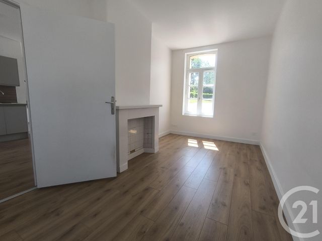 maison à louer - 4 pièces - 95.0 m2 - COLEMBERT - 62 - NORD-PAS-DE-CALAIS - Century 21 Transimmo
