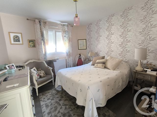 maison à louer - 4 pièces - 90.0 m2 - OUTREAU - 62 - NORD-PAS-DE-CALAIS - Century 21 Transimmo
