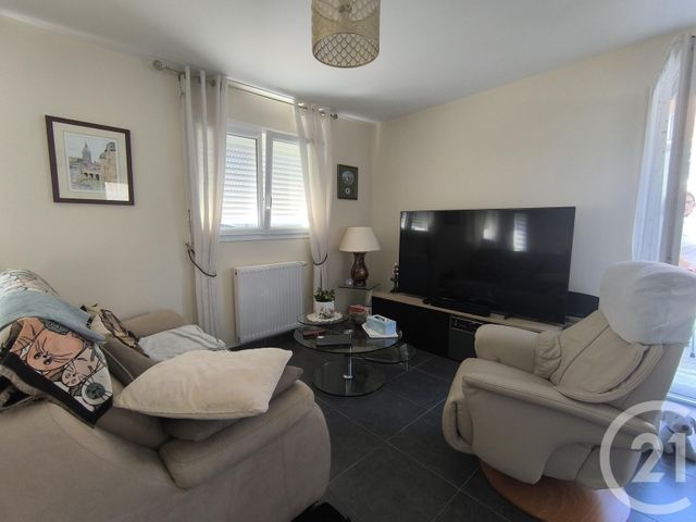 maison à louer - 4 pièces - 90.0 m2 - OUTREAU - 62 - NORD-PAS-DE-CALAIS - Century 21 Transimmo