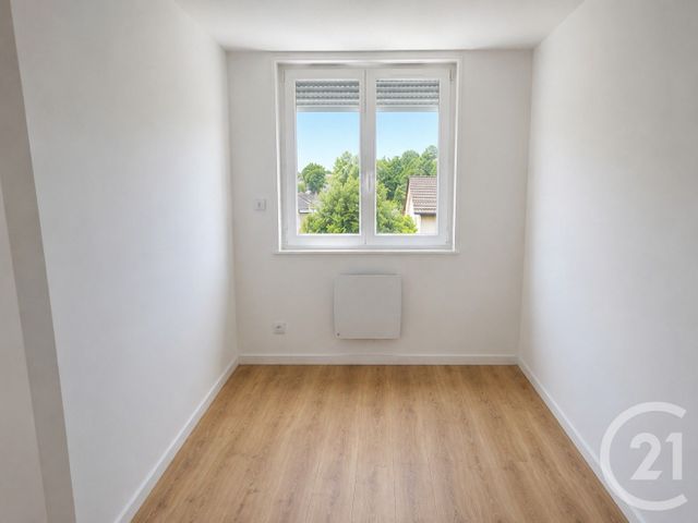Appartement F2 à louer - 2 pièces - 35.0 m2 - OUTREAU - 62 - NORD-PAS-DE-CALAIS - Century 21 Transimmo