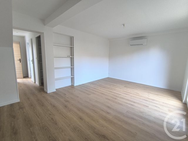 Appartement F2 à louer - 2 pièces - 35.0 m2 - OUTREAU - 62 - NORD-PAS-DE-CALAIS - Century 21 Transimmo