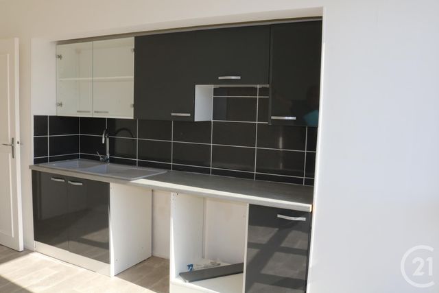 Appartement F3 à louer - 3 pièces - 68.0 m2 - BOULOGNE SUR MER - 62 - NORD-PAS-DE-CALAIS - Century 21 Transimmo
