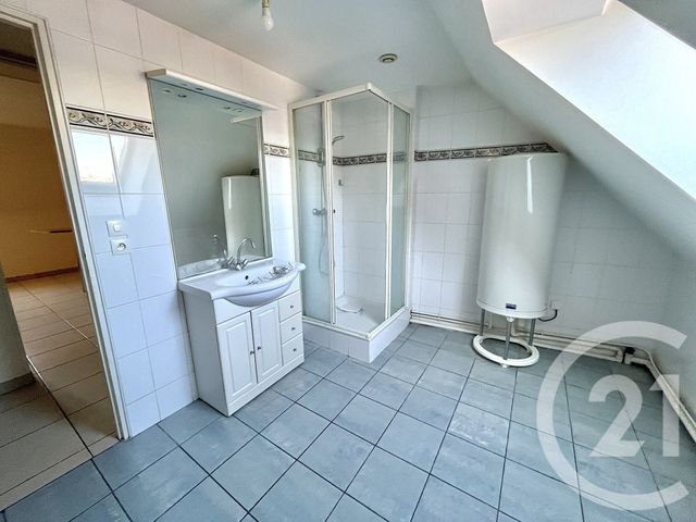 Appartement F2 à louer - 2 pièces - 25.0 m2 - BOULOGNE SUR MER - 62 - NORD-PAS-DE-CALAIS - Century 21 Transimmo