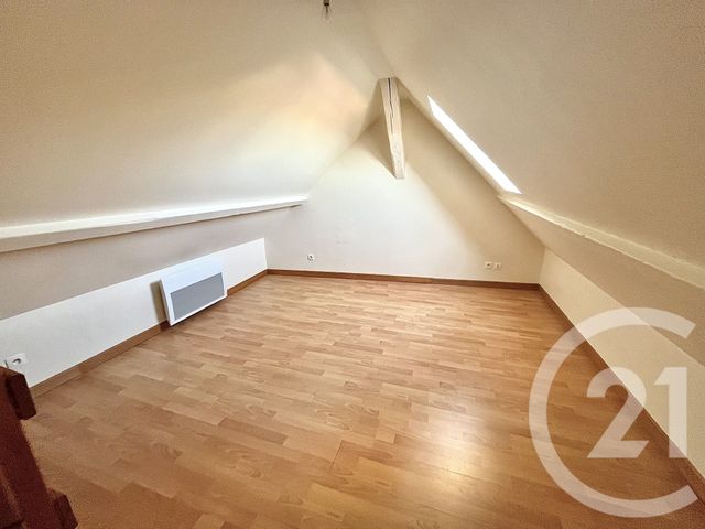 Appartement F2 à louer - 2 pièces - 25.0 m2 - BOULOGNE SUR MER - 62 - NORD-PAS-DE-CALAIS - Century 21 Transimmo