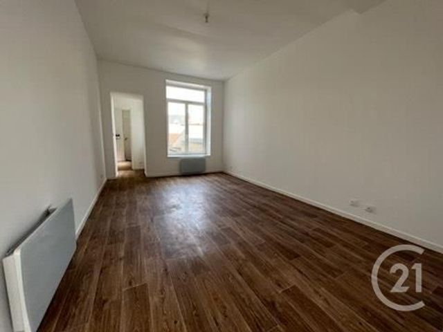 Appartement F3 à louer - 3 pièces - 47.2 m2 - BOULOGNE SUR MER - 62 - NORD-PAS-DE-CALAIS - Century 21 Transimmo