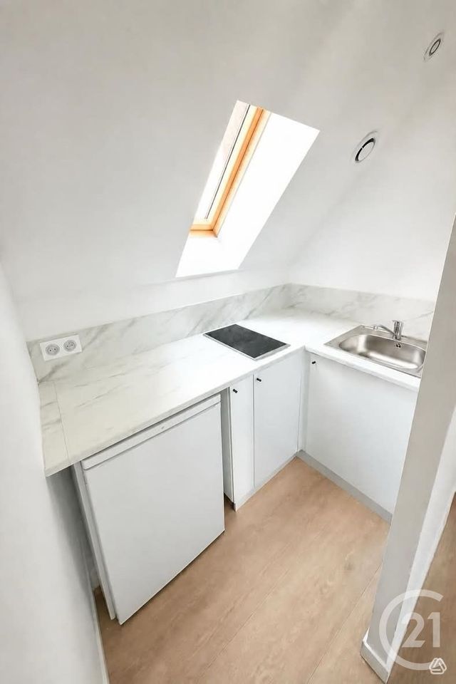 Appartement F1 bis à vendre - 2 pièces - 20.0 m2 - BOULOGNE SUR MER - 62 - NORD-PAS-DE-CALAIS - Century 21 Transimmo