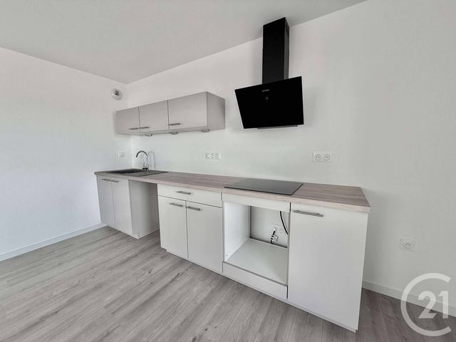 Appartement F3 à louer - 4 pièces - 64.38 m2 - BOULOGNE SUR MER - 62 - NORD-PAS-DE-CALAIS - Century 21 Transimmo