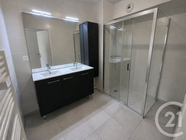 Appartement F3 à louer - 3 pièces - 85.0 m2 - BOULOGNE SUR MER - 62 - NORD-PAS-DE-CALAIS - Century 21 Transimmo