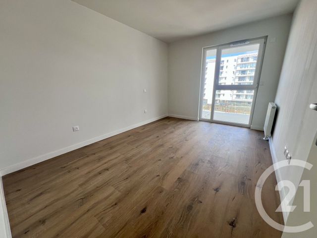 Appartement F3 à louer - 3 pièces - 85.0 m2 - BOULOGNE SUR MER - 62 - NORD-PAS-DE-CALAIS - Century 21 Transimmo