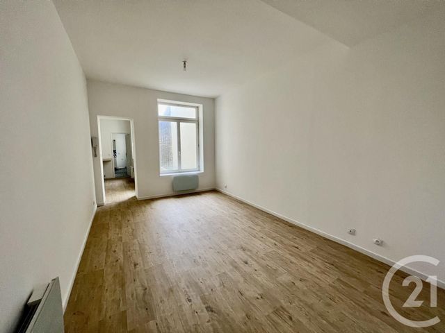 Appartement F2 à louer - 2 pièces - 42.0 m2 - BOULOGNE SUR MER - 62 - NORD-PAS-DE-CALAIS - Century 21 Transimmo