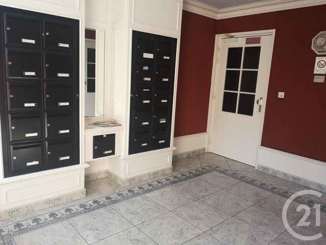 Appartement F3 à louer - 2 pièces - 50.0 m2 - BOULOGNE SUR MER - 62 - NORD-PAS-DE-CALAIS - Century 21 Transimmo